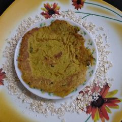 A picture of Oats vegetable chilla.