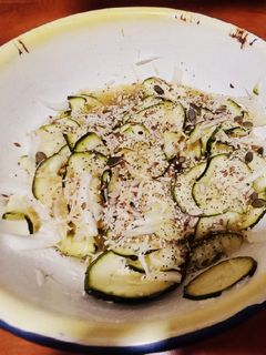 Una foto de Ensalada fría de Calabacín