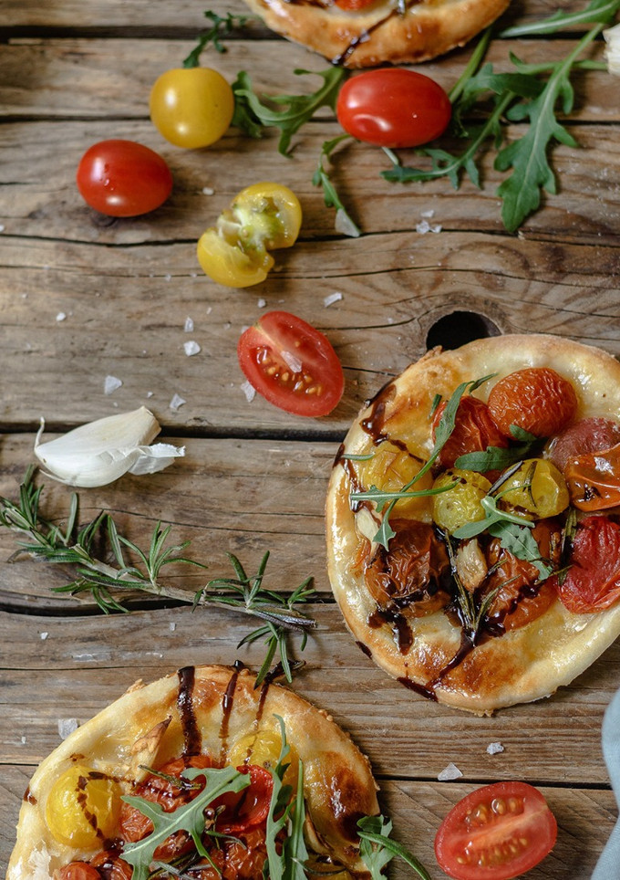 Una foto de Mini pizza cherries