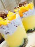 Layered mango 🥭 dessert