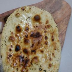 A picture of Naan Roti.