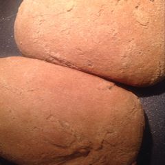 A picture of Whole wheat bread.