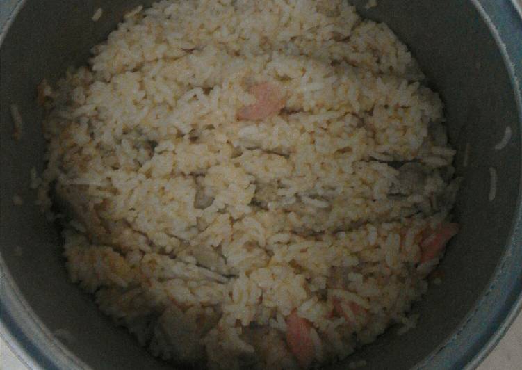 Cara Membuat Resep Anak Kos Nasi Goreng Rice Cooker Praktis Tanpa Minyak Yang Lezat