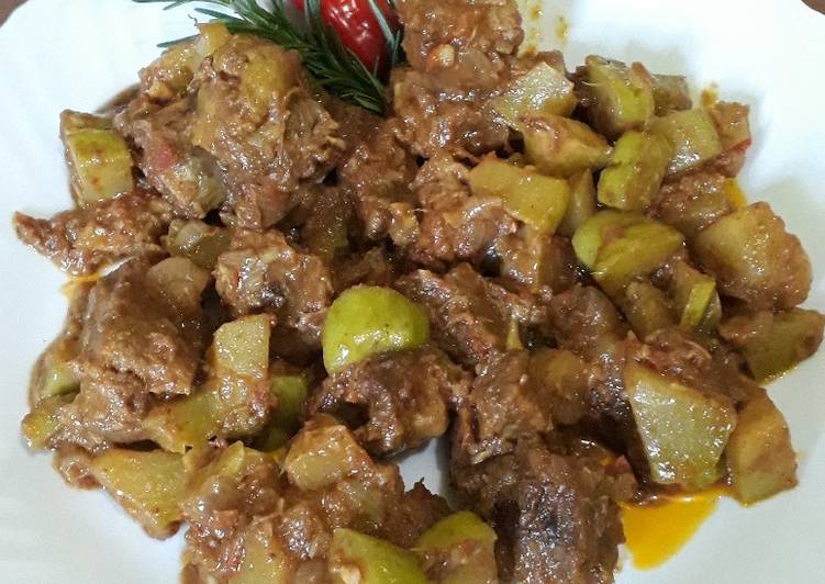Step-by-Step Guide to Make Ultimate Chayote with Beef #mymama&#39;srecipe#authormarathon#