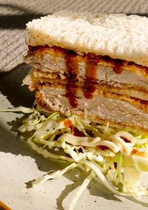 A picture of Katsusando.