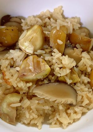 栗子冬菇炊飯 的食譜成品照片
