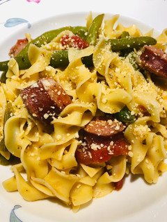 A picture of One Pot Smoked Beef Sausage with Green Beans and Noodles.