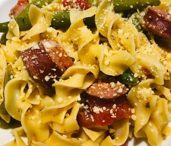 The New Way Prepare Recipe One Pot Smoked Beef Sausage with Green Beans and Noodles Delicious