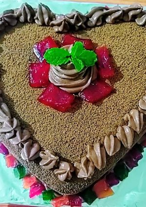 डेकॅडेन्ट चॉकोलेट केक विदाऊट ओव्हन (no oven chocolate cake recipe in marathi) रेसिपी चे मुख्य फोटो