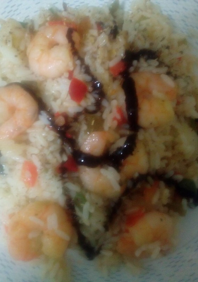 Una foto de Arroz fácil con gambas