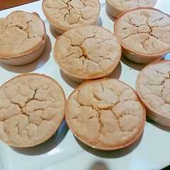 A picture of Muffiens saludables de manzana🍎🍎.