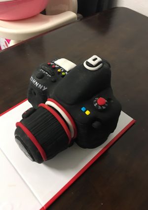 Hình của món Bánh Velvet camera..