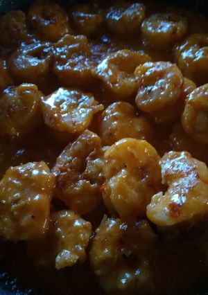 Una foto de Langostinos a la crema de ajillo 🦐