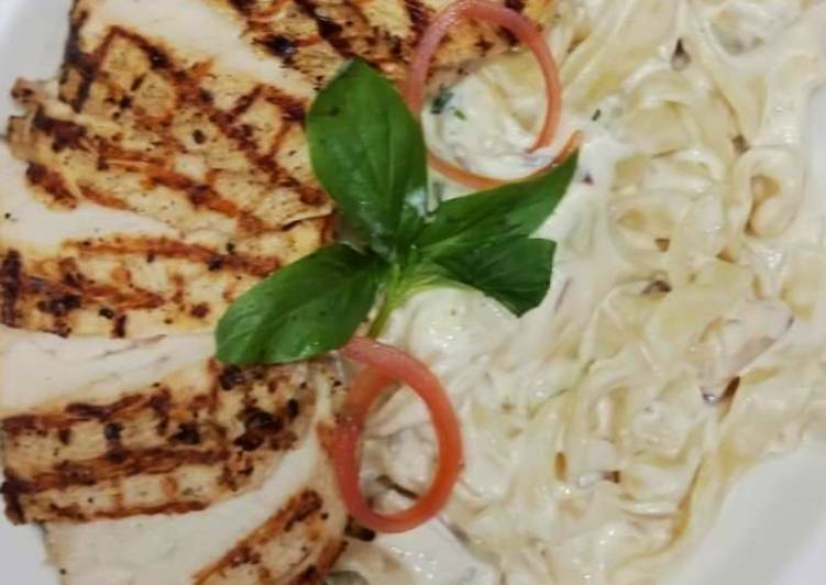 Recipe of Award-winning Fettuccine Alfredo Pasta