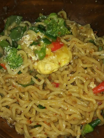 Langkah Mudah untuk Membuat Resep Mi Goreng Sayur yang Uenak Anti Ribet, Bikin Ngiler