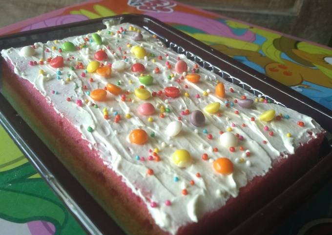 Bolu Kukus Pelangi 3 Telur Ekonomis Tanpa Santan/ Rainbow Cake
