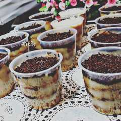 รูปของ Tiramisu Dessert Box/Cup hanya 6 bahan, Rp 29.500 jadi 12 cup