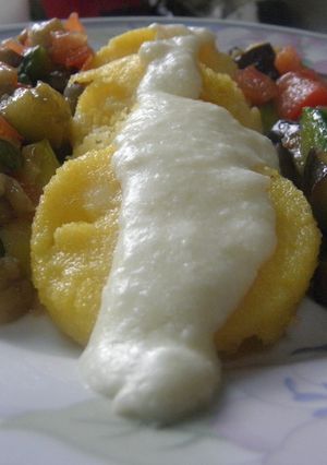 Una foto de Ñoquis de polenta a la romana ligth, apto celíacos