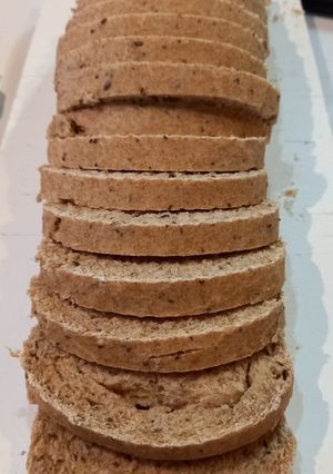 Una foto de PAN INTEGRAL🍞🍞🍞 (Bajo en grasas, sin lácteos, sin huevos)