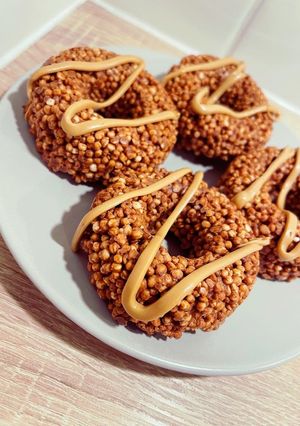 Une photo de Donuts de quinoa croustillant choco-noisette 🍫