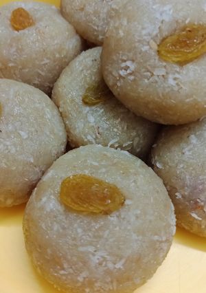A picture of Oats laddoos.