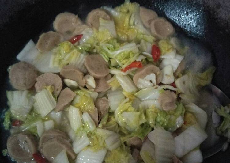 Anti Ribet, Membuat Tumis sawi putih bakso simple Rumahan