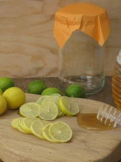 عکسی از دستور معجون لیمو عسلی