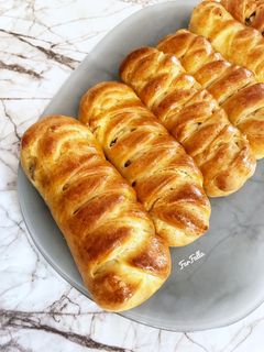 صورة لوصفة فطائر ضفائر الدجاج 🍗🥖