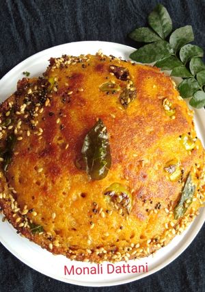 A picture of Proso millet handvo.