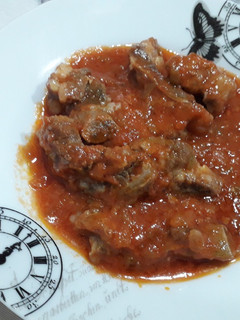 Una foto de Costillas de cerdo con tomate