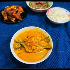 Rabbit fish curry / safi fish A picture of Rabbit fish curry / safi fish.