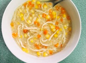 Hình của món Cháo yến mạch ức gà giảm cân.