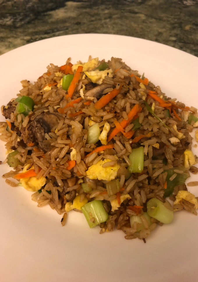 Una foto de Arroz chino a mi estilo