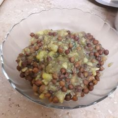 A picture of Black Chana Chaat.