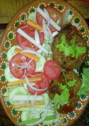 Una foto de Tortitas de plátano con pasas y cacahuate a la Mario's