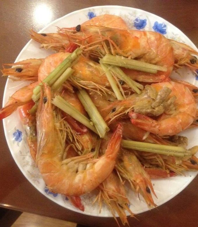 Hình của món Tôm hấp bia sả.