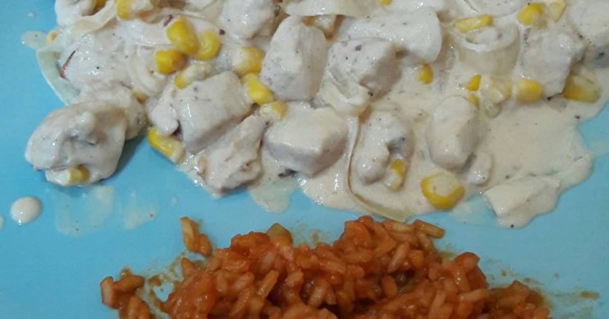 Pollo en crema con elote, acompañado de arroz Receta de Anai Alvarez-  Cookpad