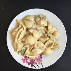 White sauce pasta A picture of White sauce pasta.