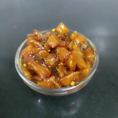 A picture of Sweet peach chutney.