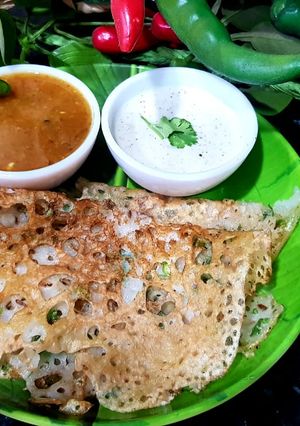 A picture of Rava Dosa.