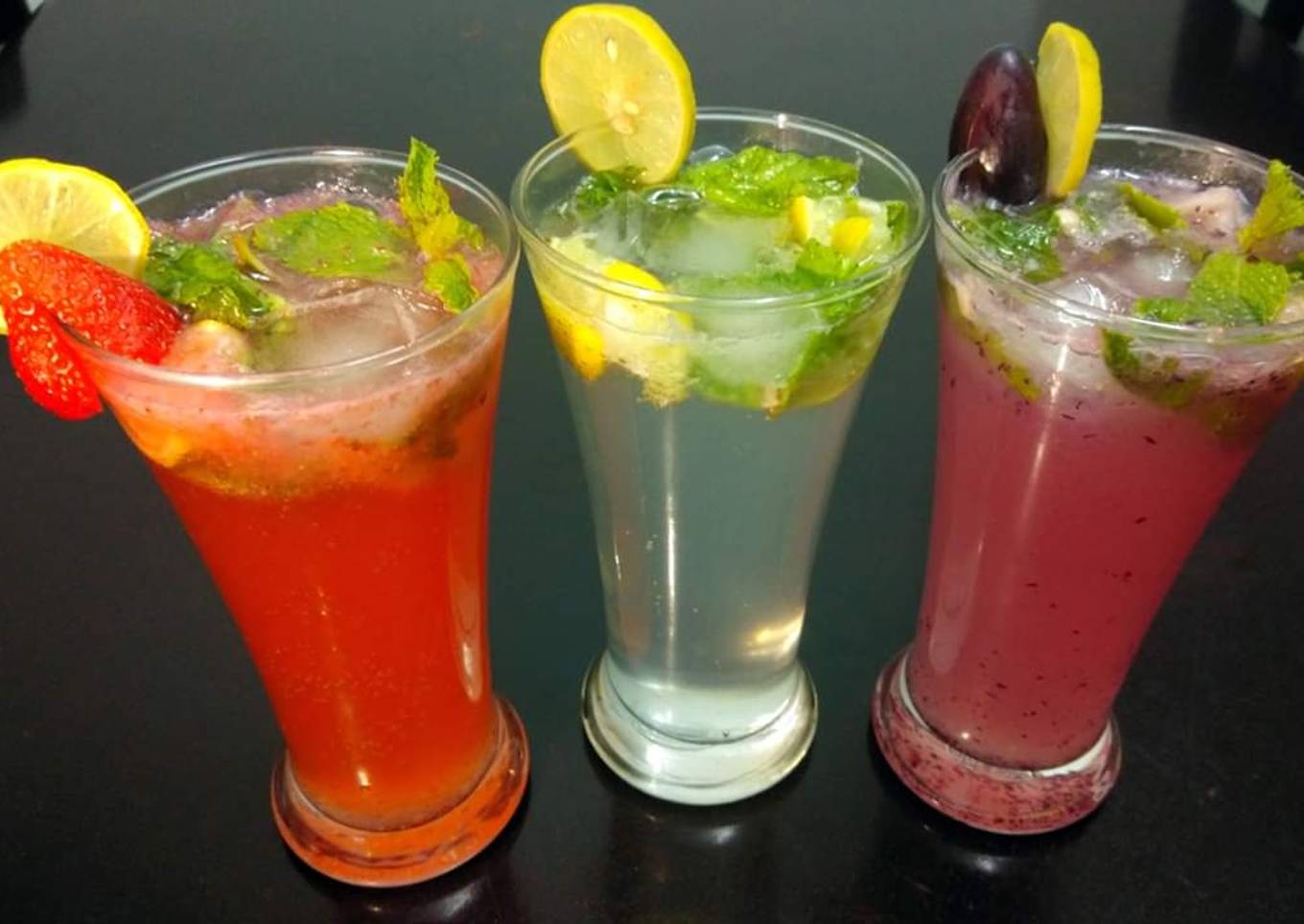 Strawberry Grapes mojitos