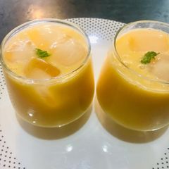 A picture of Mango Shake.
