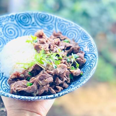 Cách Làm Món Cơm Bò Xào Sa Tế của Rose Truong - CookpadThêm CooksnapChia sẻ-image