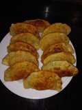 Empanadas fritas de carne mechada