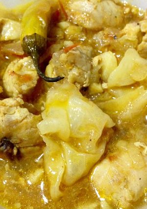 A picture of Chicken & Cabbage in Tomato Curry Broth - Quick cooking.