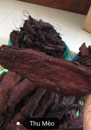 Hình của món Thịt lợn treo gác bếp.