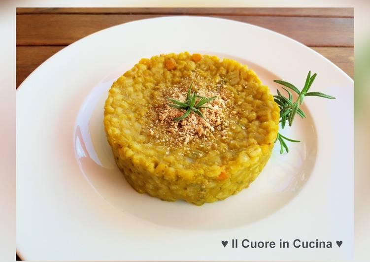 Simple Way to Prepare Favorite Orzotto alla zucca e amaretti