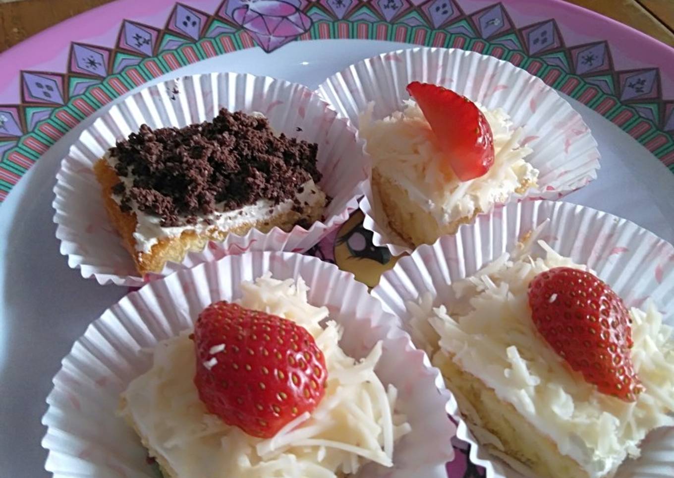 Tarcis simple rasa mewah