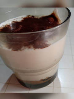 Una foto de Tiramisú Fácil y Sencillo