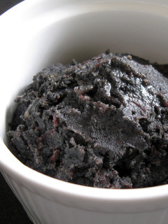 A picture of Sweet Black Sesame & Azuki Paste.